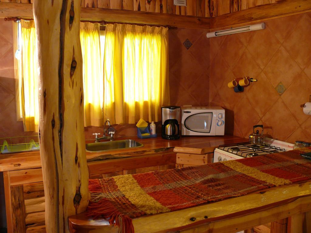 Cabanas Los Teros El Bolson Ruang foto